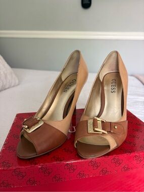 GUESS Two-Tone Tan and Brown Peep-Toe Heels with Gold Buckle